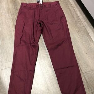 Chic Burgundy Straight Leg Jeans
